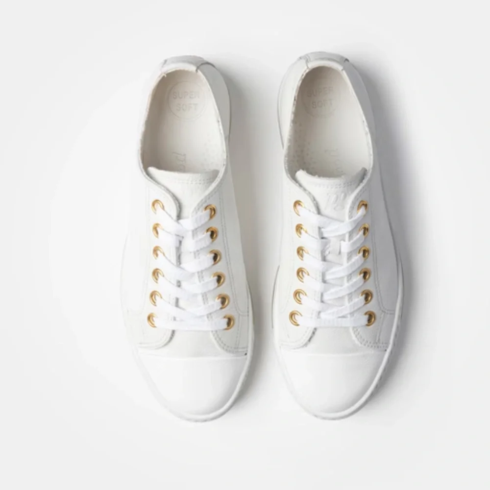 PAUL GREEN
White Women's White Sneakers with Gold Accents size Uk 3 US 5.5 NEW - Picture 3 of 17